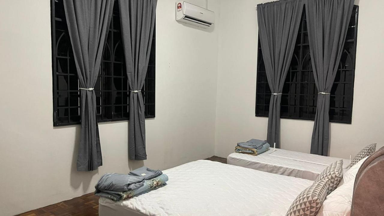 Rumah 25 *